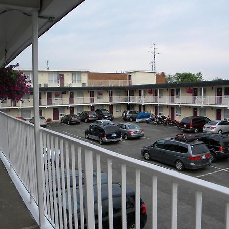 Fairway Inn By The Falls Niagara Falls Extérieur photo