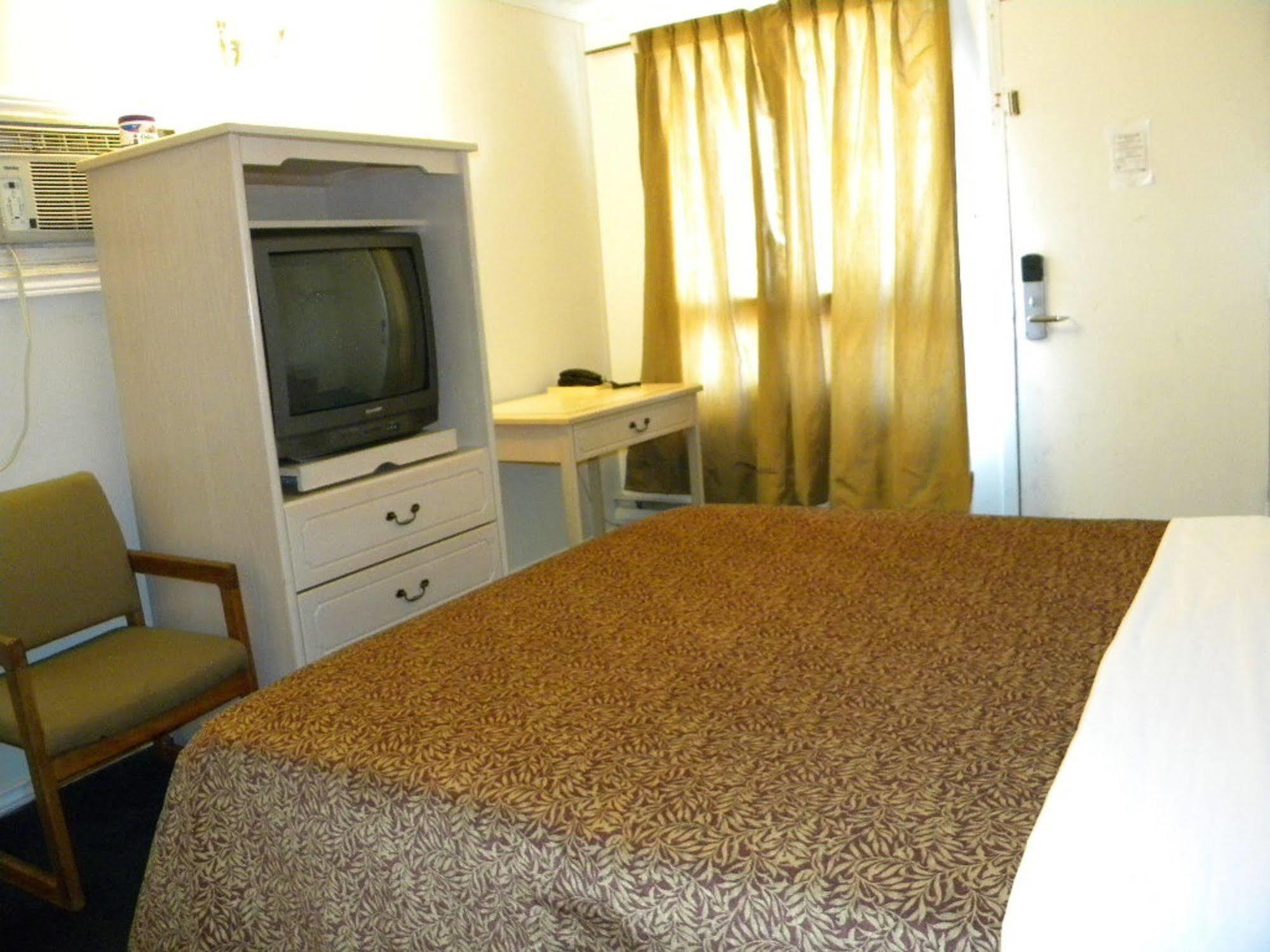 Fairway Inn By The Falls Niagara Falls Extérieur photo